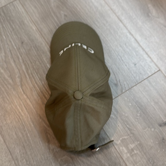 Celine olive green baseball hat worn once; size M fits 58 cm head size - Picture 3 of 5